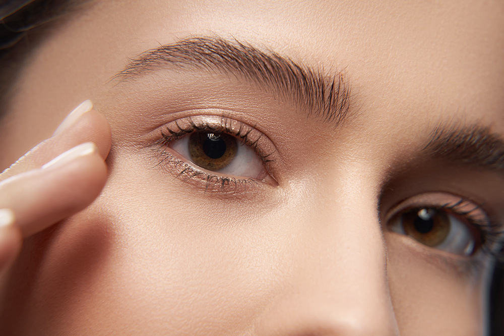Ögonbrynstillväxt - effekter